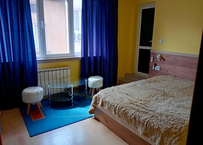 Апартаменты Laura Приморско