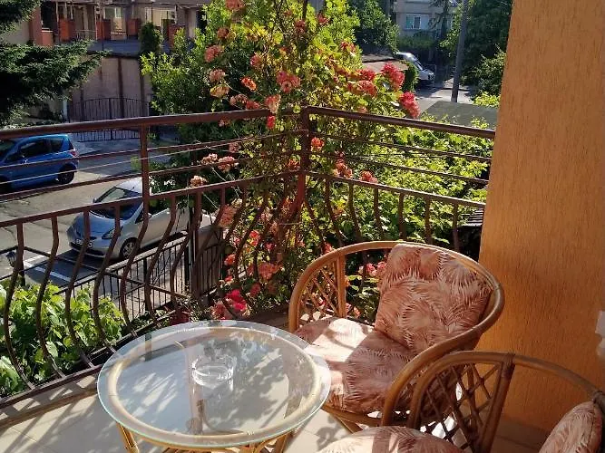Laura Appartement Primorsko
